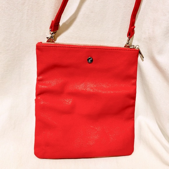 GRACE ADELE Red Messenger Cross-body Clutch *NWOT - Picture 6 of 7
